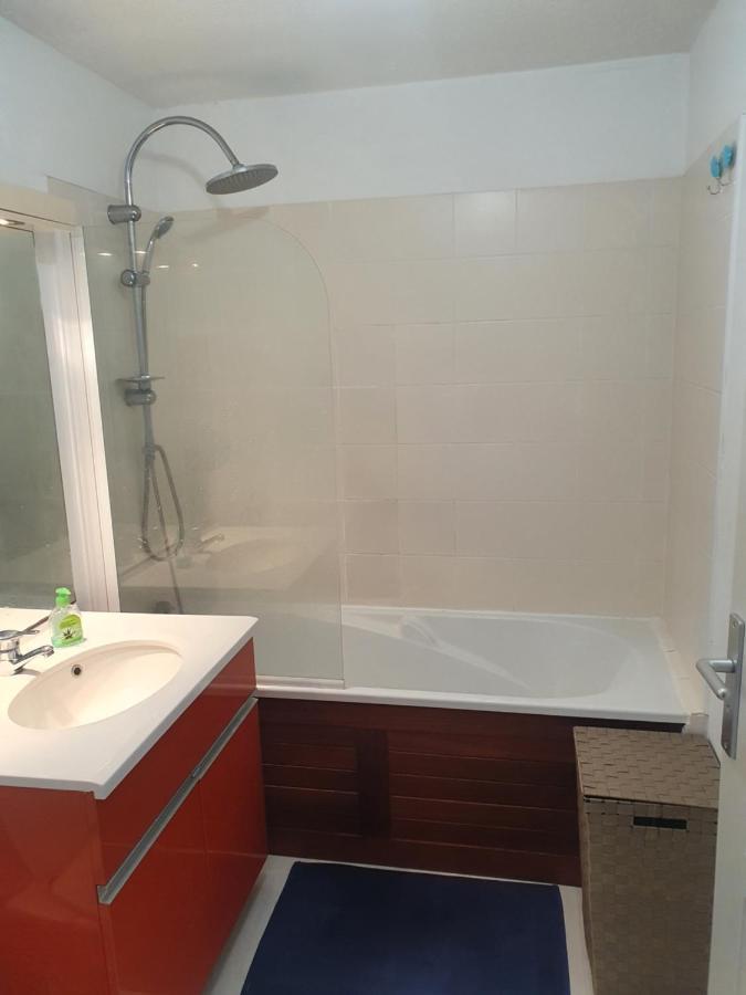 Appartement Cosy Proche De L'Aeroport T R A N S F E R T Sur Demande แซงต์-เดอนี ภายนอก รูปภาพ