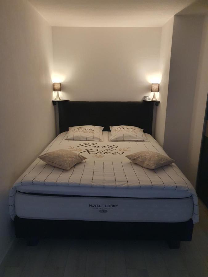 Appartement Cosy Proche De L'Aeroport T R A N S F E R T Sur Demande แซงต์-เดอนี ภายนอก รูปภาพ